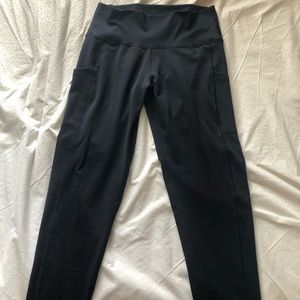 Aerie/ American Eagle black leggings